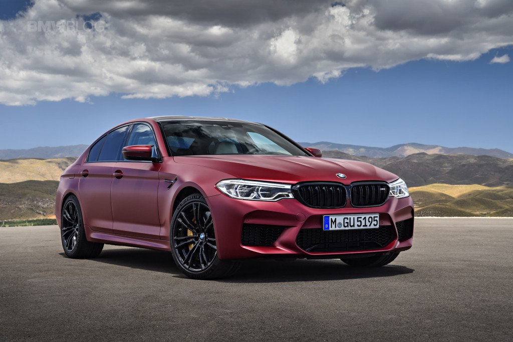 Bmw m5 red